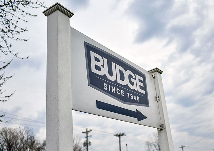 Budge Sign image